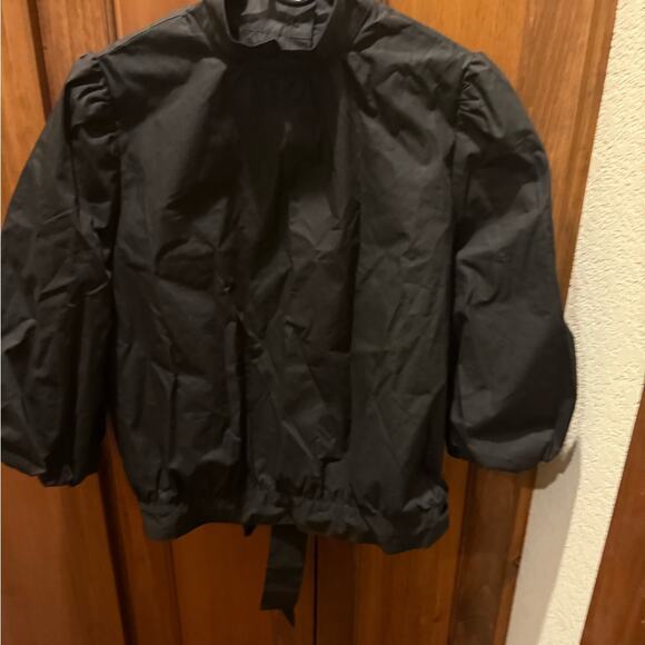 ALEEZA PARIS *BLACK* Puffed Sleeve With Bow in Back ♥️ NWT - Picture 4 of 5